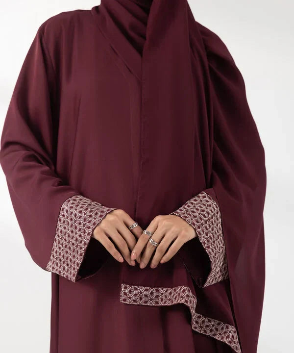 Embroidered Abaya Set